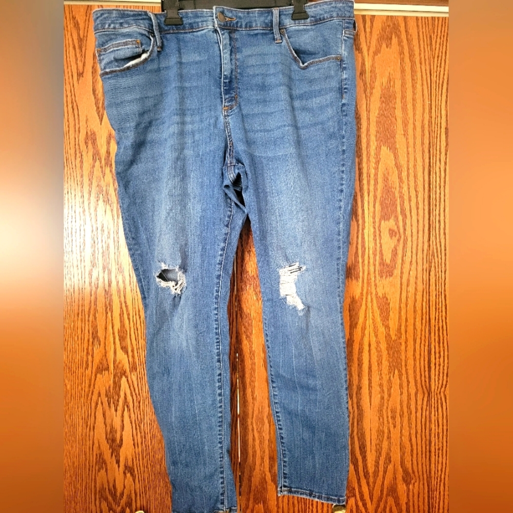 Universal Thread skinny jeans